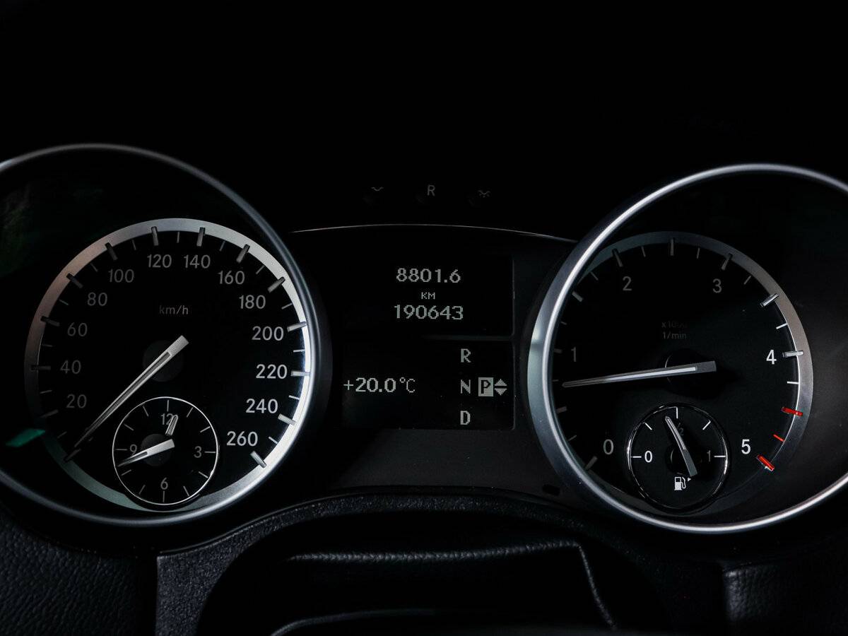 Mercedes-Benz M-Класс 300 II (W164) Рестайлинг, 2011 Фото №9