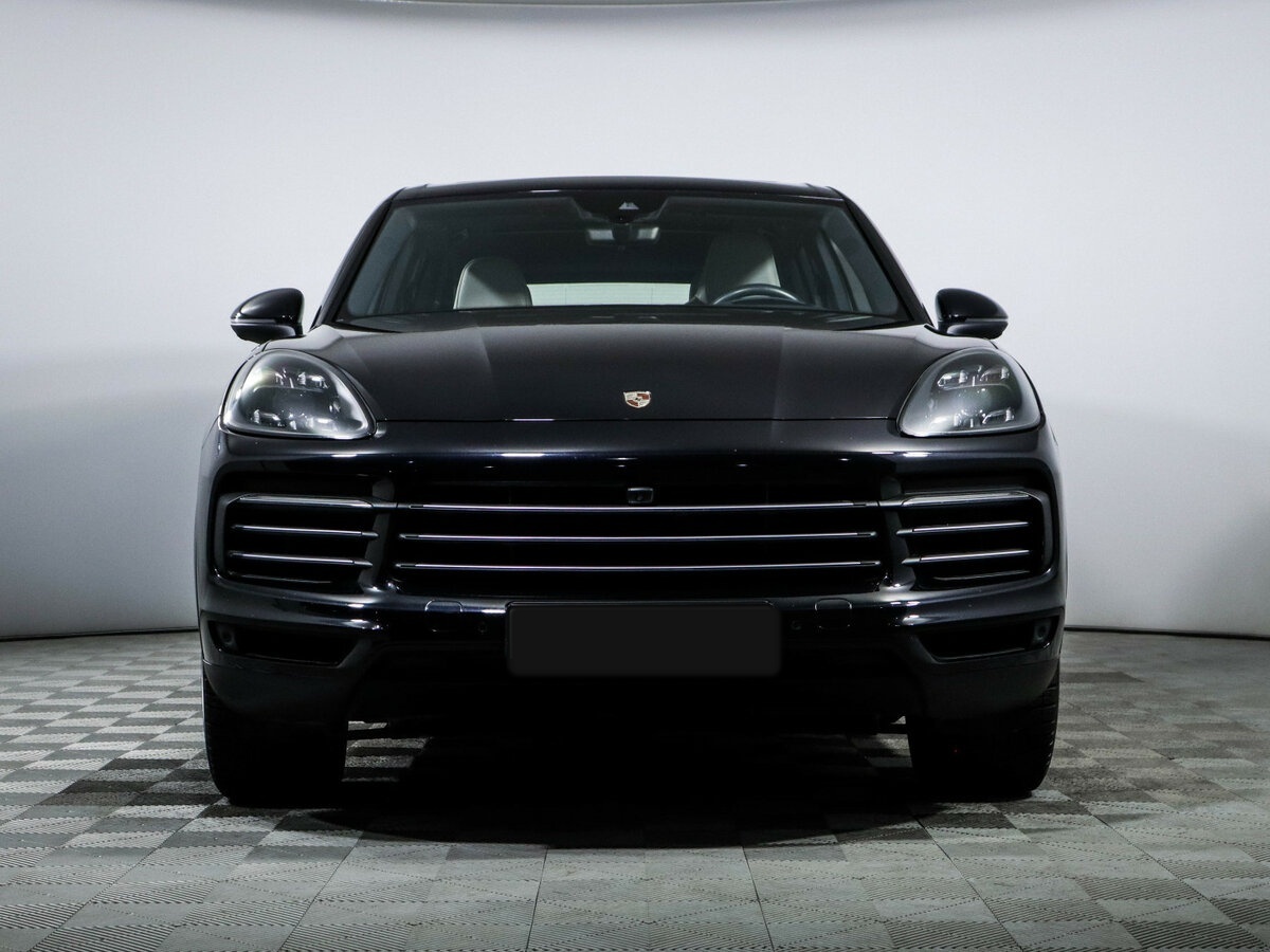 Porsche Cayenne E-Hybrid III, 2019 - 68 293 км. | Фото №2