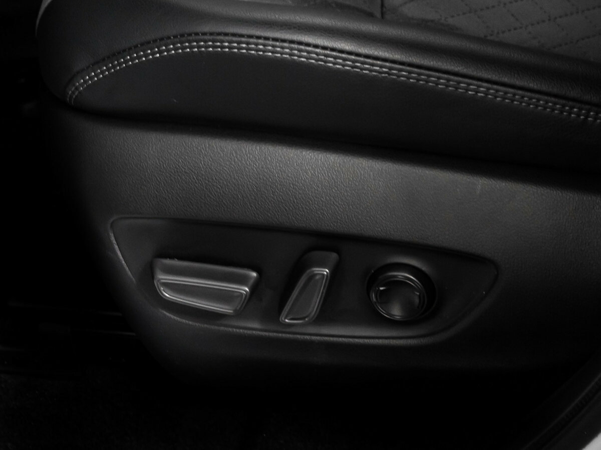 Toyota RAV4 V (XA50), 2024 Фото №16