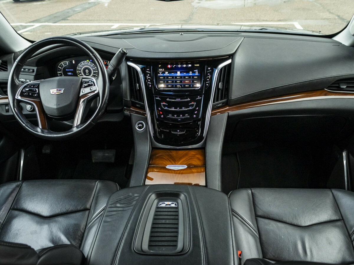 Cadillac Escalade IV, 2017 Фото №13