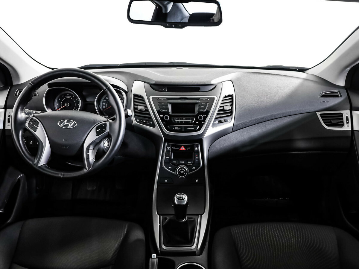 Hyundai Elantra V (MD) Рестайлинг, 2015 - 15 577 км. | Фото №8