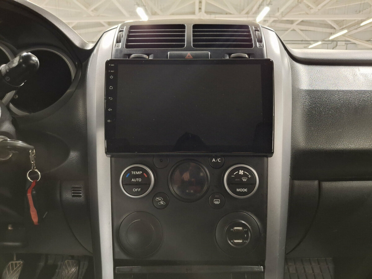 Suzuki Grand Vitara II Рестайлинг, 2011 Фото №15