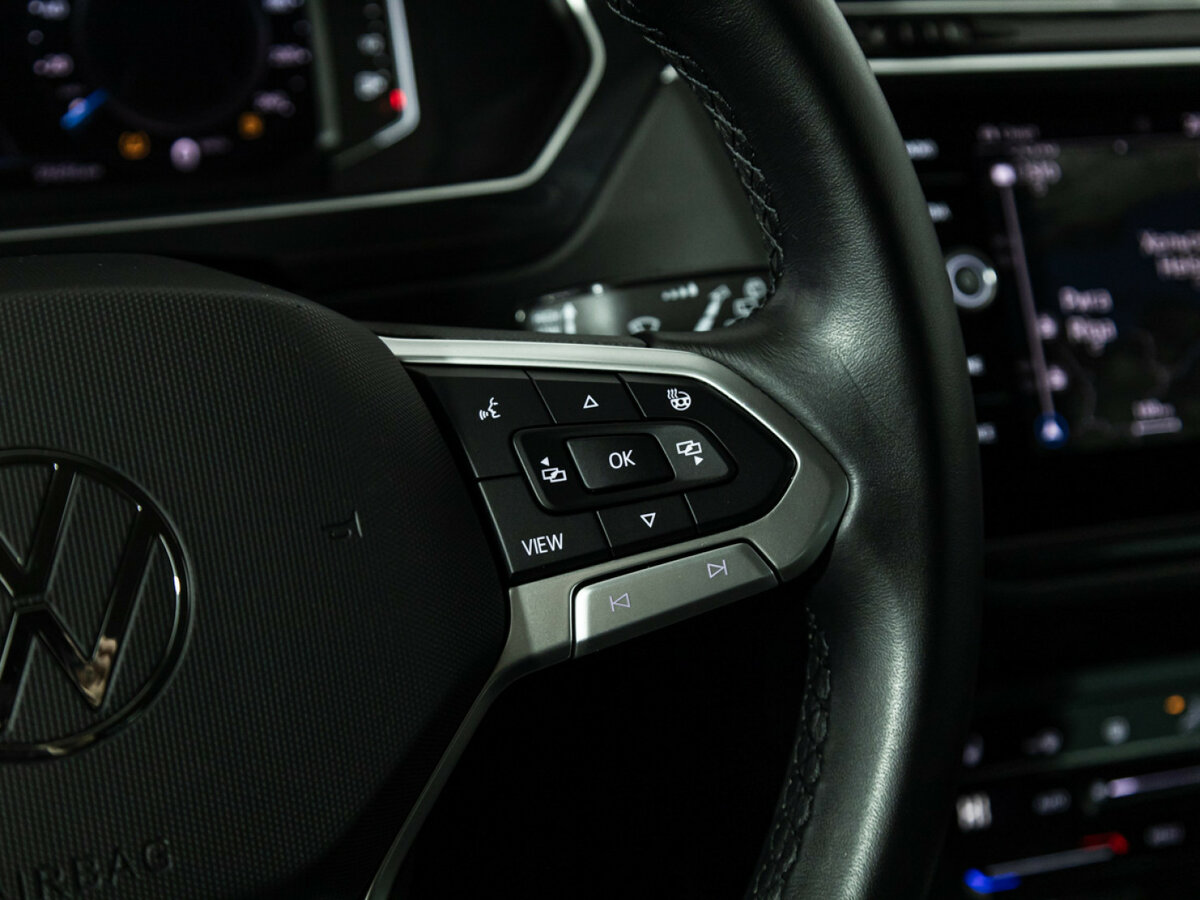 Volkswagen Tiguan II Рестайлинг, 2021 Фото №18