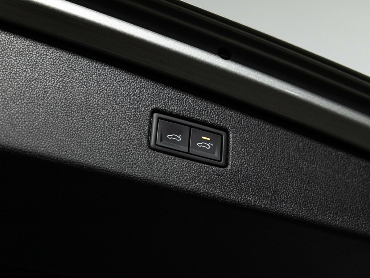 Volkswagen Tiguan II Рестайлинг, 2021 Фото №22