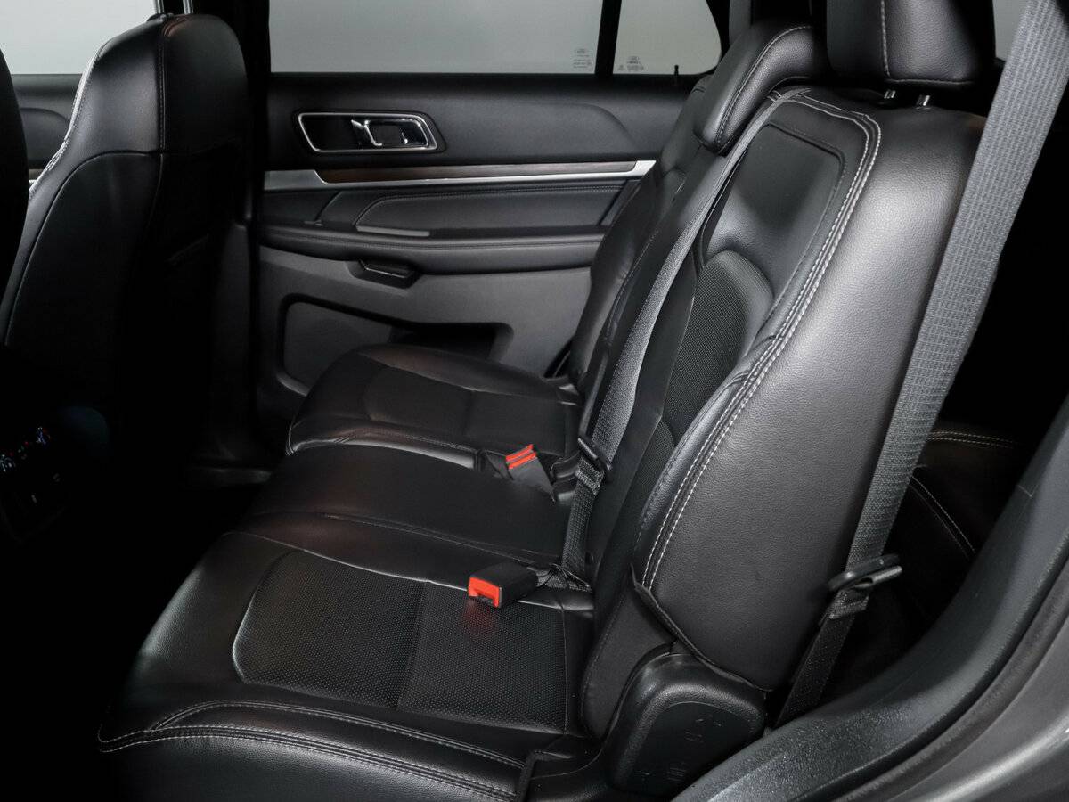 Ford Explorer V Рестайлинг 2, 2019 Фото №10