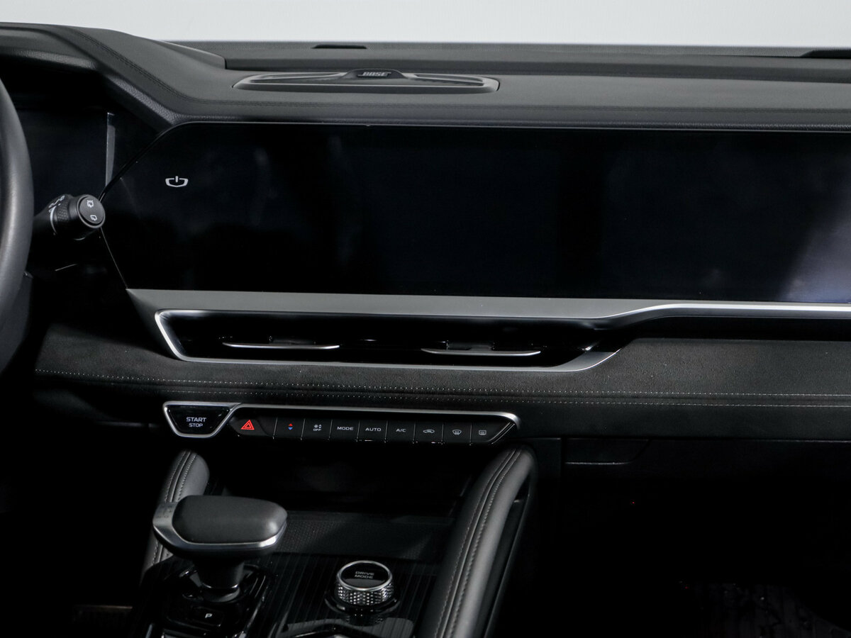 Geely Monjaro I, 2024 Фото №13