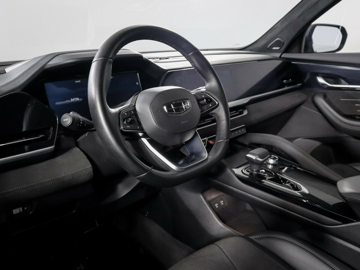 Geely Monjaro I, 2024 Фото №14