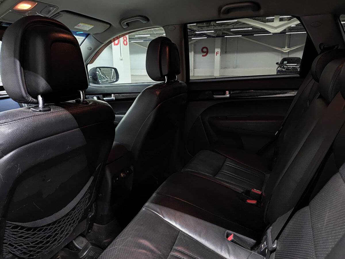 Kia Sorento II Рестайлинг, 2013 Фото №12