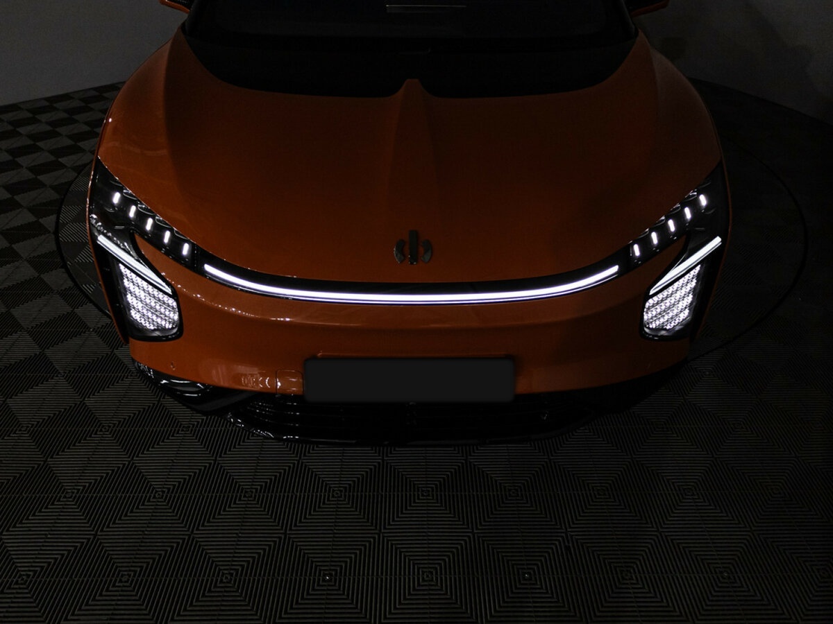 HiPhi X, 2022 Фото №32