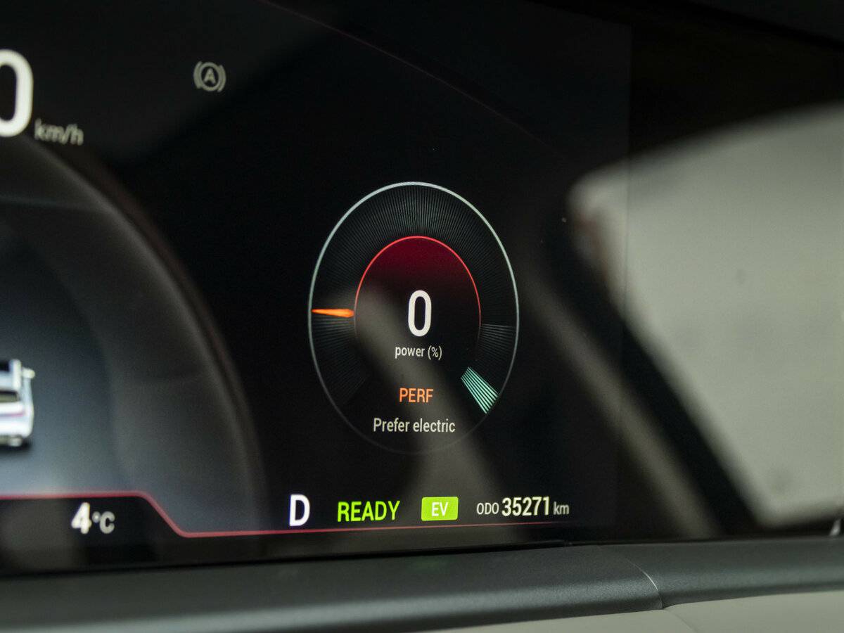 Voyah Free I Рестайлинг, 2023 Фото №12