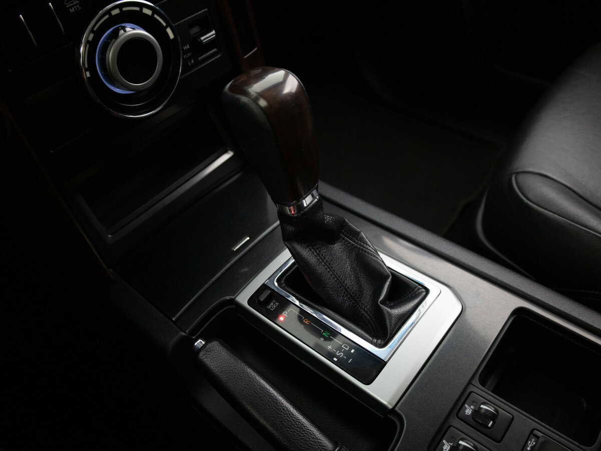 Toyota Land Cruiser Prado 150 Series Рестайлинг 1, 2016 Фото №10