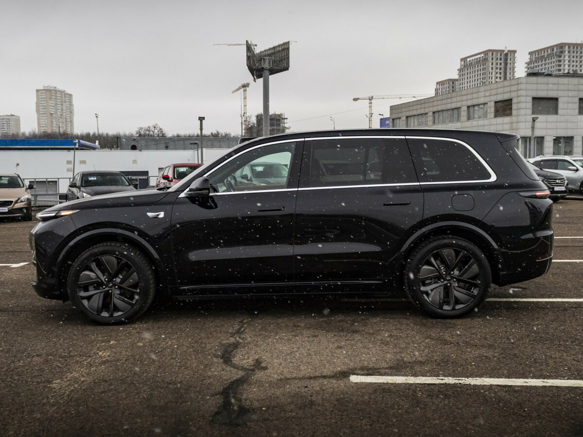 Li Auto (Lixiang) L9 44.5 kWh I, 2023 - 36 991 км. | Фото №8