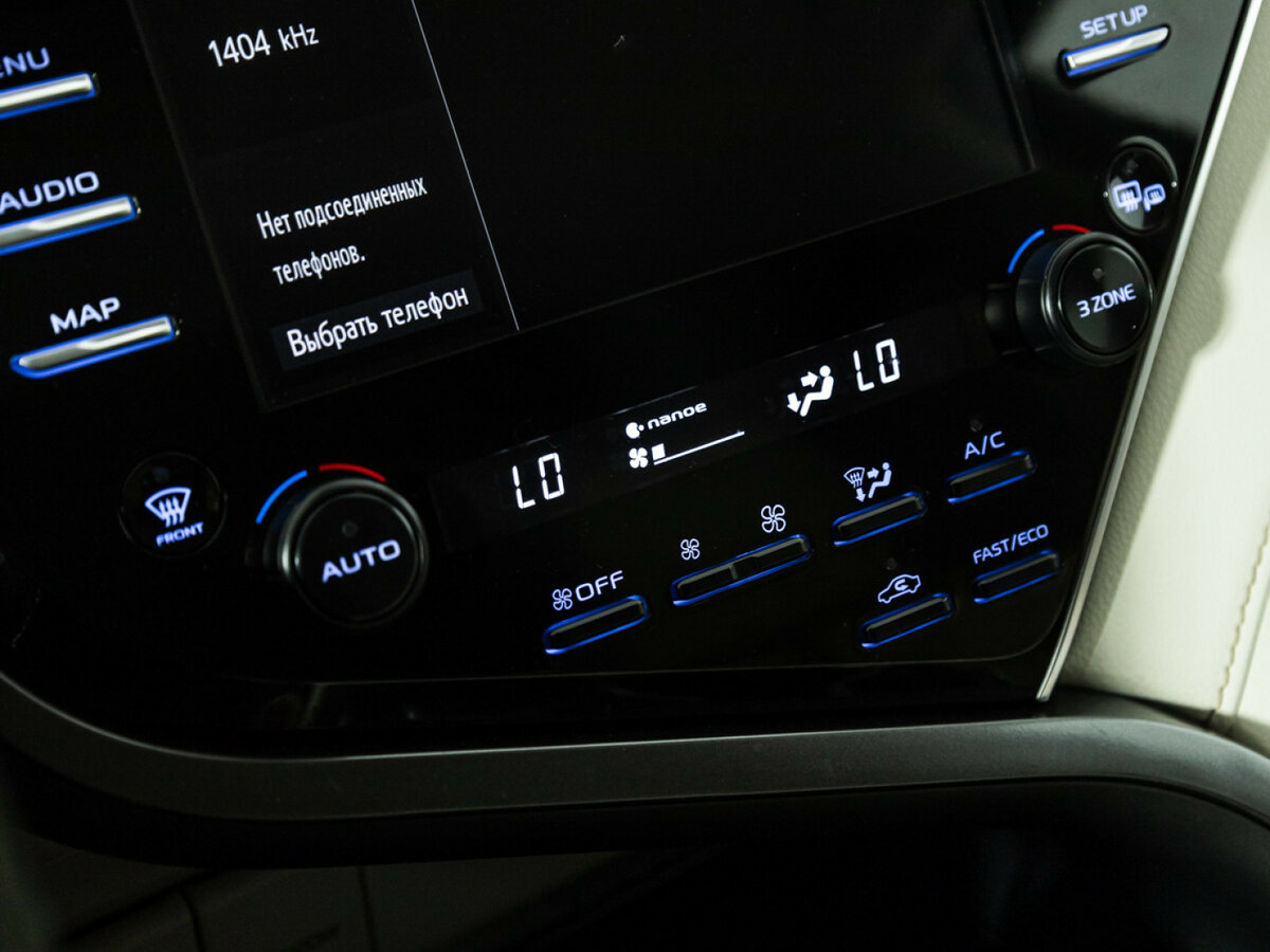 Toyota Camry VIII (XV70), 2020 Фото №17