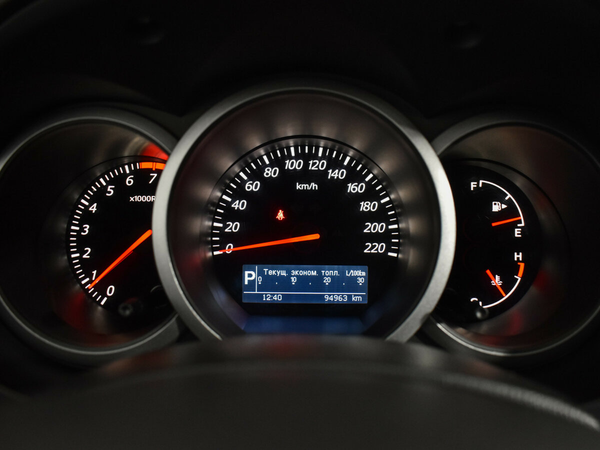 Suzuki Grand Vitara II Рестайлинг, 2010 Фото №20