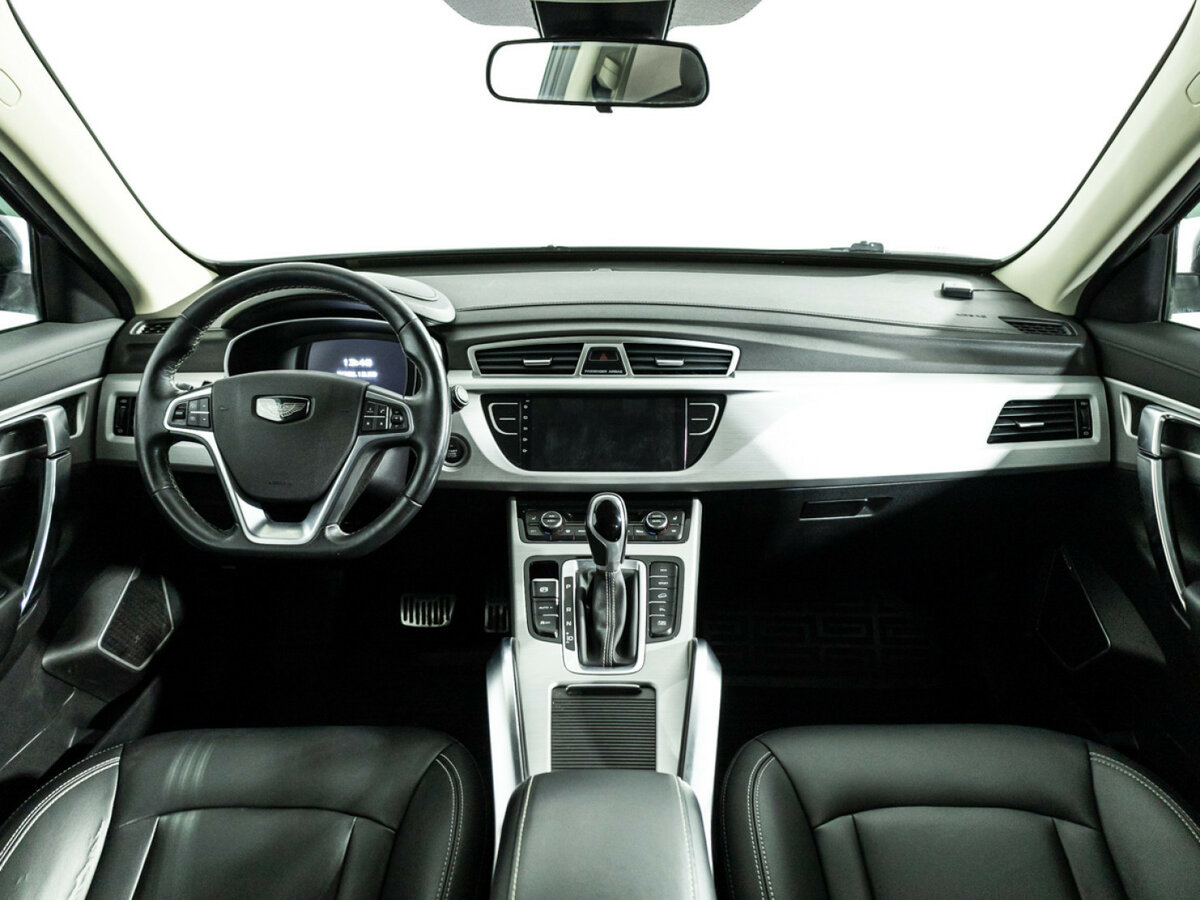 Geely Atlas I, 2018 Фото №13