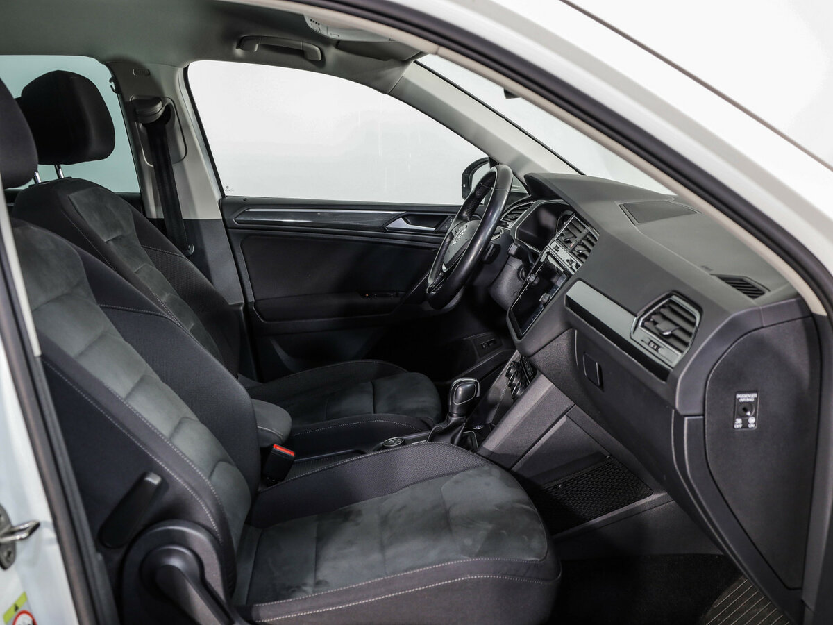 Volkswagen Tiguan II, 2019 Фото №26