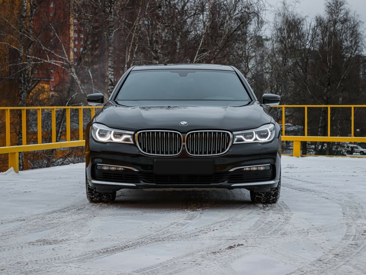 BMW 7 серии Long 750Li xDrive VI (G11/G12), 2017 Фото №2