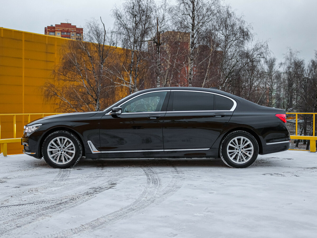 BMW 7 серии Long 750Li xDrive VI (G11/G12), 2017 Фото №6