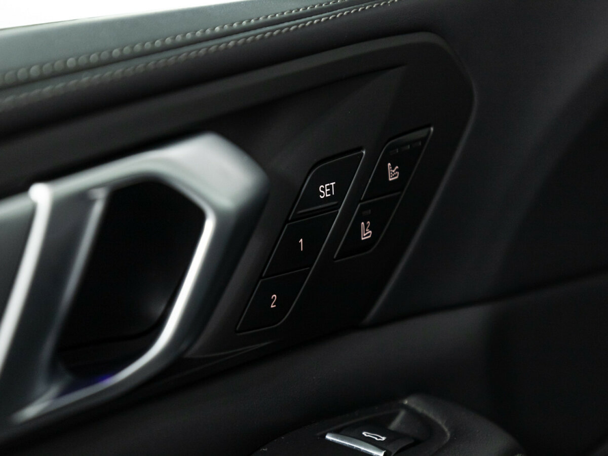 BMW X5 M50i IV (G05/G18), 2020 Фото №15