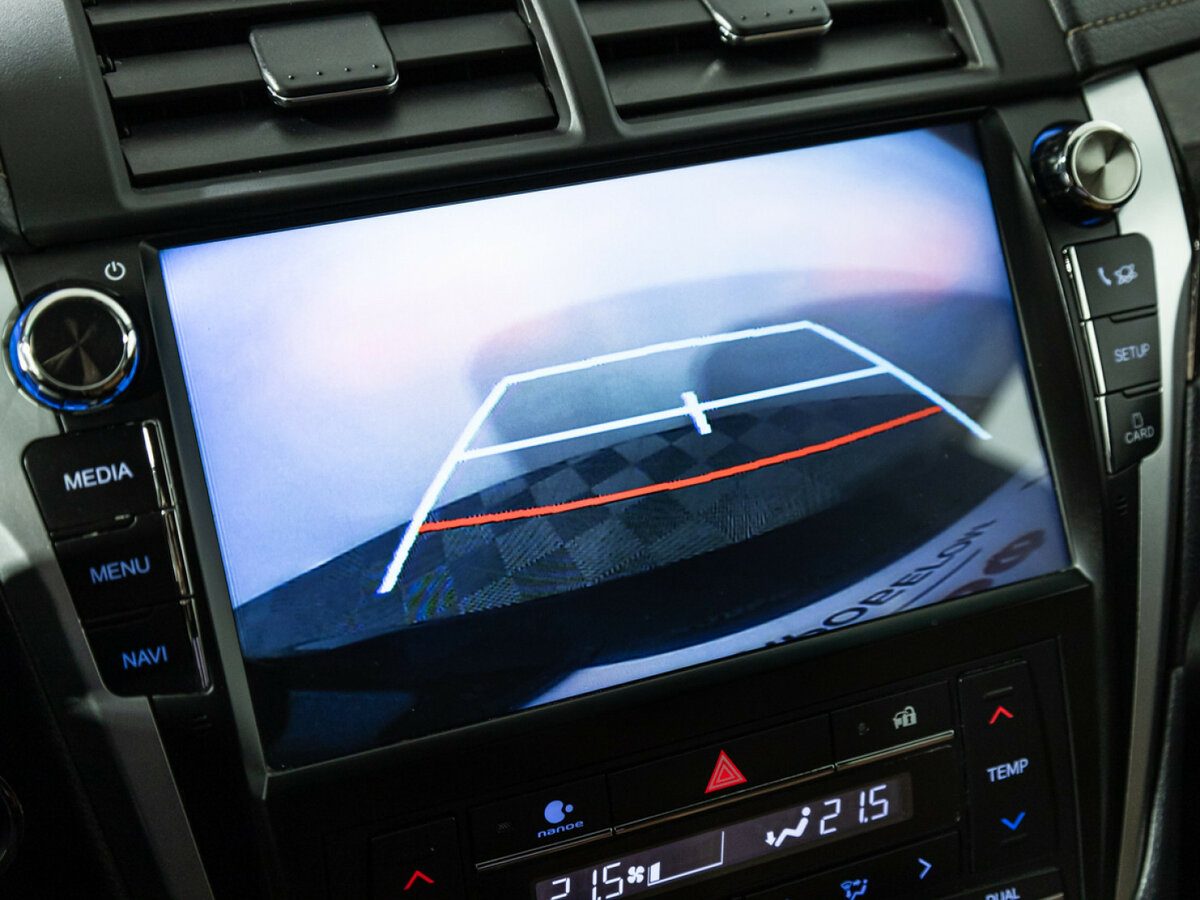 Toyota Camry VII (XV50) Рестайлинг, 2016 Фото №14