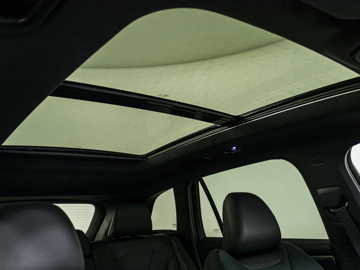 Geely Monjaro I, 2023 Фото №16