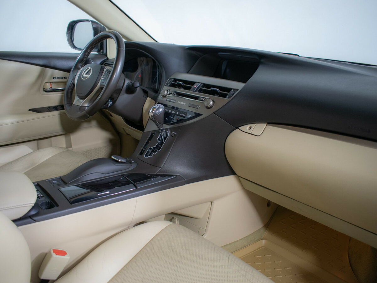 Lexus RX 270 III Рестайлинг, 2015 Фото №9