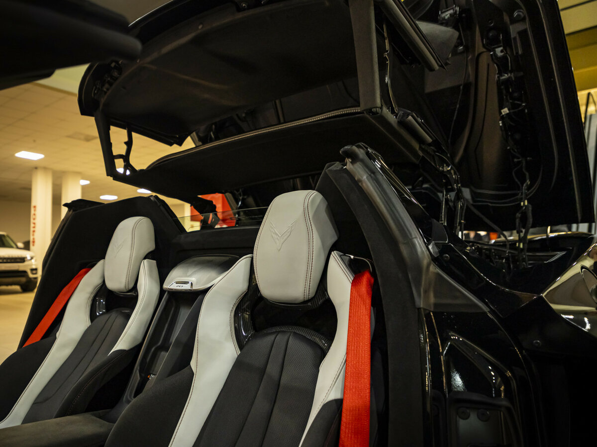 Chevrolet Corvette Stingray C8, 2023 Фото №19