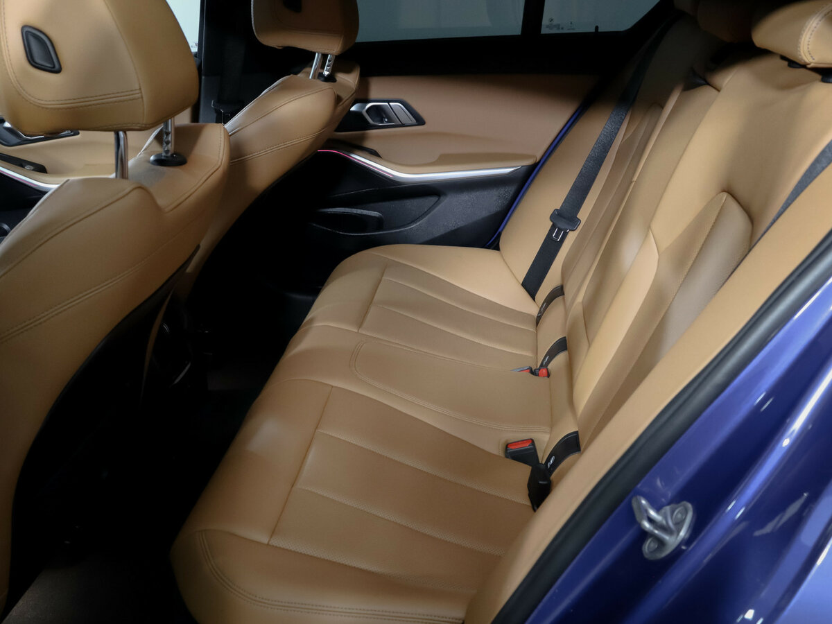 BMW 3 серии 325i VII (G2x) Рестайлинг, 2022 Фото №10