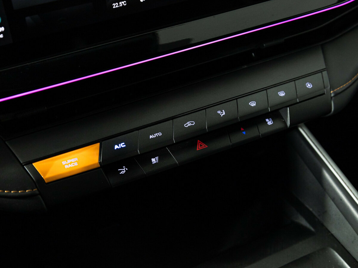 Changan UNI-V I, 2024 Фото №19