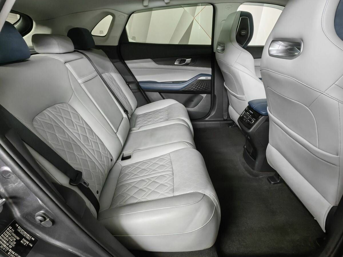 Changan UNI-K iDD, 2022 Фото №16