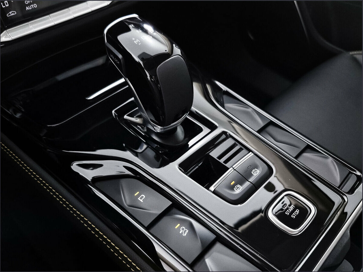 FAW Bestune T77 I, 2024 Фото №17