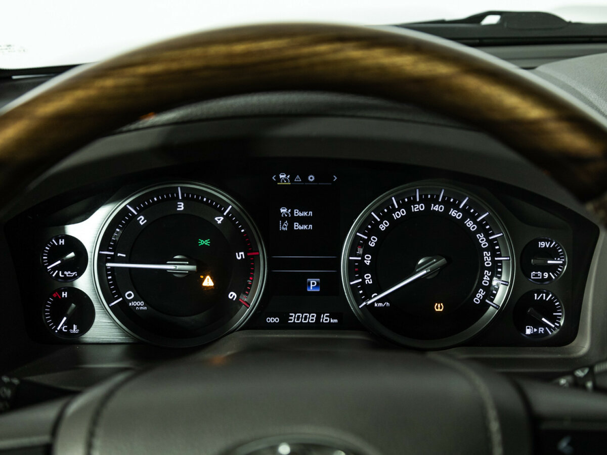 Toyota Land Cruiser Arctic Trucks AT33 200 Series Рестайлинг 2, 2015 Фото №10