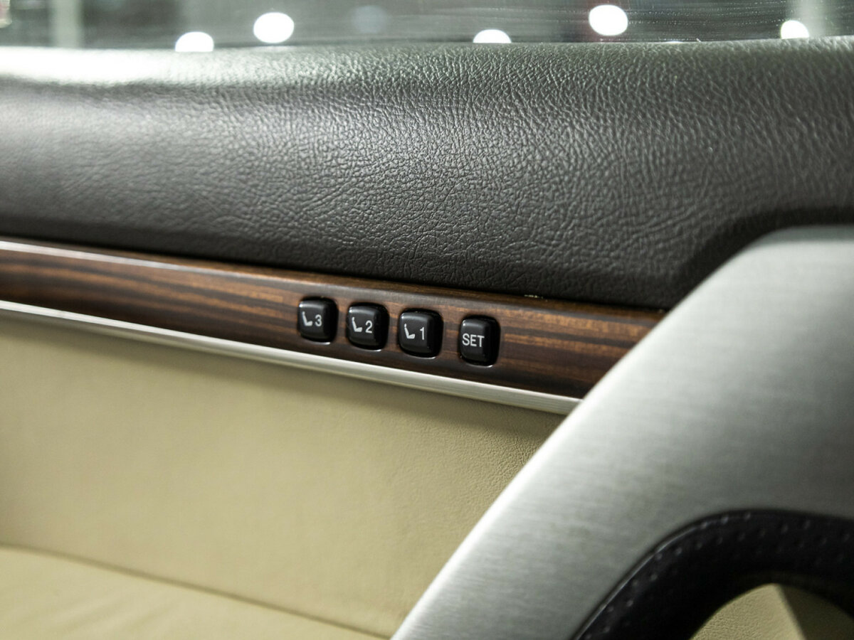 Toyota Land Cruiser Arctic Trucks AT33 200 Series Рестайлинг 2, 2015 Фото №14