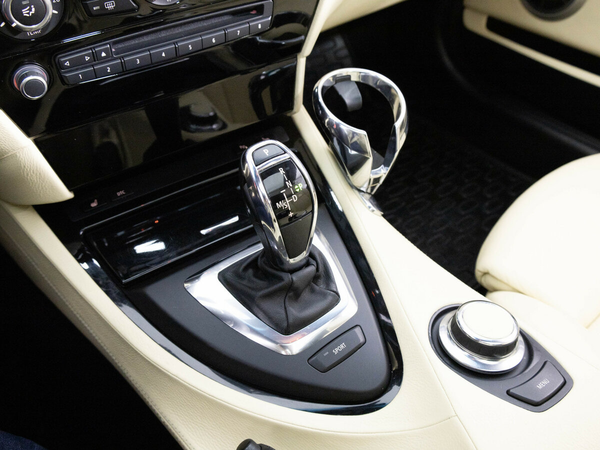 BMW 6 серии 650i II (E63/E64) Рестайлинг, 2008 Фото №18