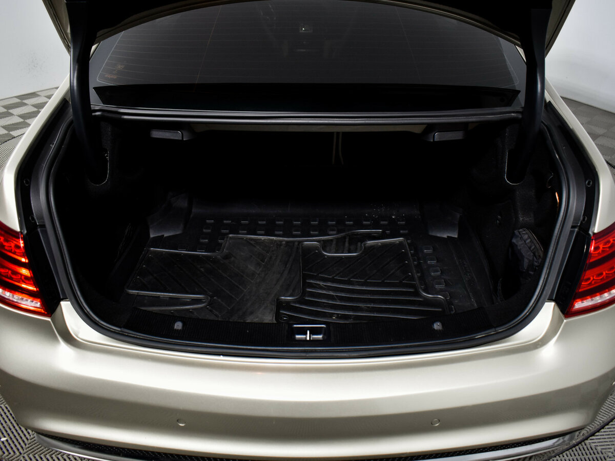 Mercedes-Benz E-Класс 200 IV (W212, S212, C207) Рестайлинг, 2016 Фото №20