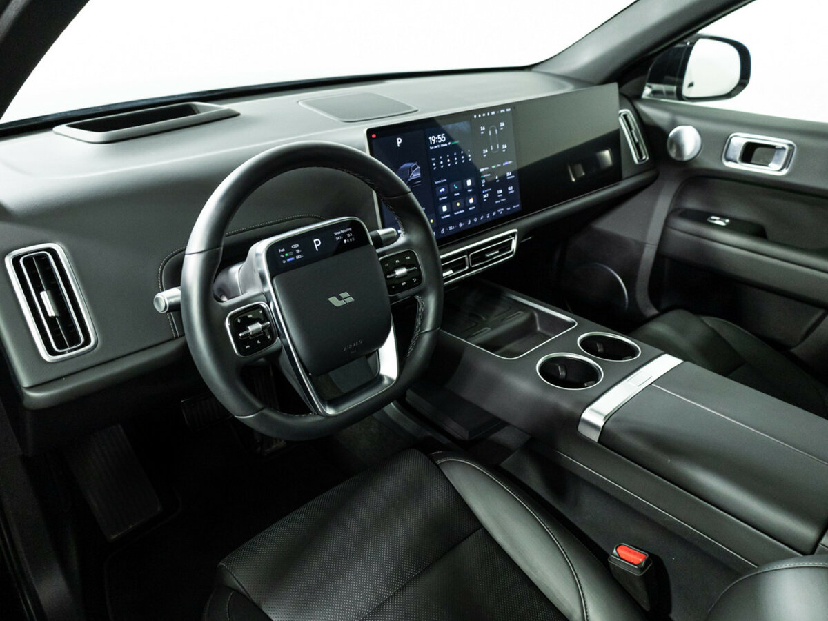 Li Auto (Lixiang) L6, 2024 Фото №9