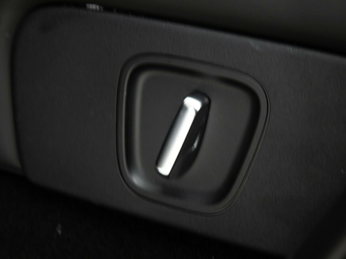 Li Auto (Lixiang) L6, 2024 Фото №23