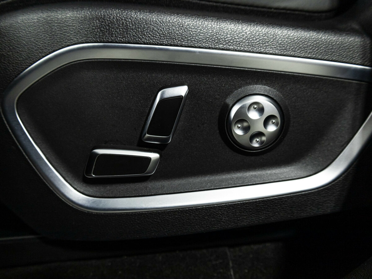 Geely Tugella I Рестайлинг, 2023 Фото №15