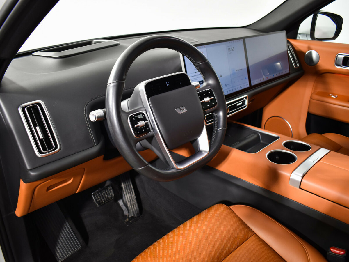 Li Auto (Lixiang) L7 52.3 kWh I Рестайлинг, 2024 - 81 081 км. | Фото №7