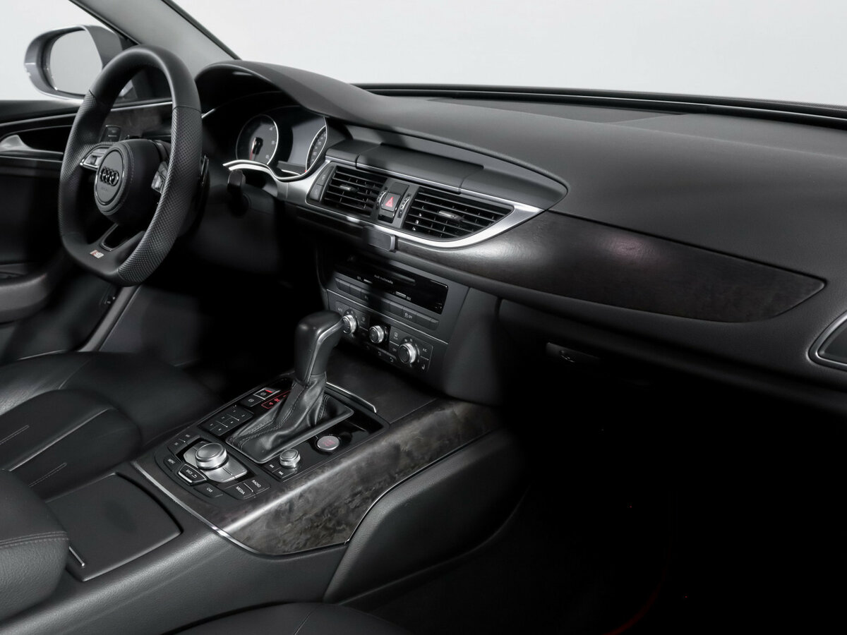 Audi A6 IV (C7) Рестайлинг, 2017 Фото №9