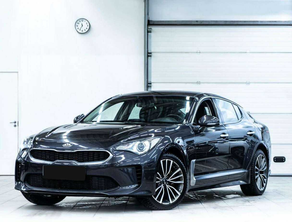 Kia Stinger, 2018 - 96 000 км. | Фото №1