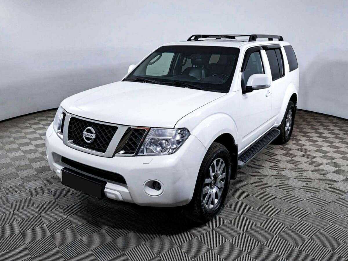Nissan Pathfinder, 2014 - 174 650 км. | Фото №1