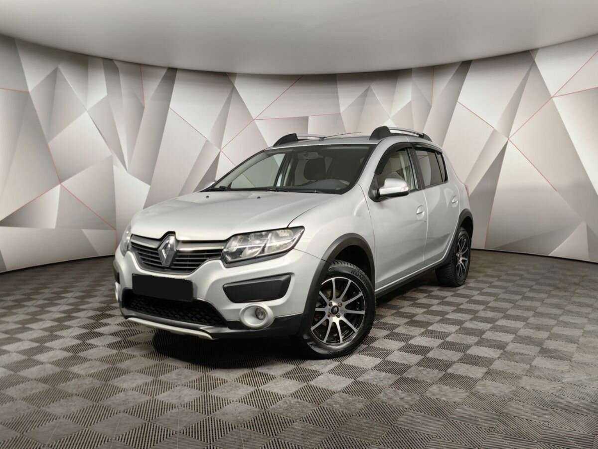 Renault Sandero Stepway, 2017 - 98 332 км. | Фото №1