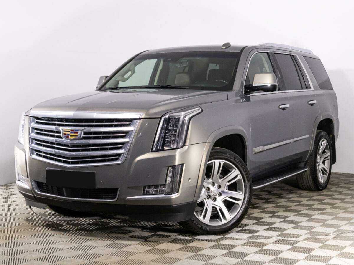 Cadillac Escalade, 2018 - 137 000 км. | Фото №1