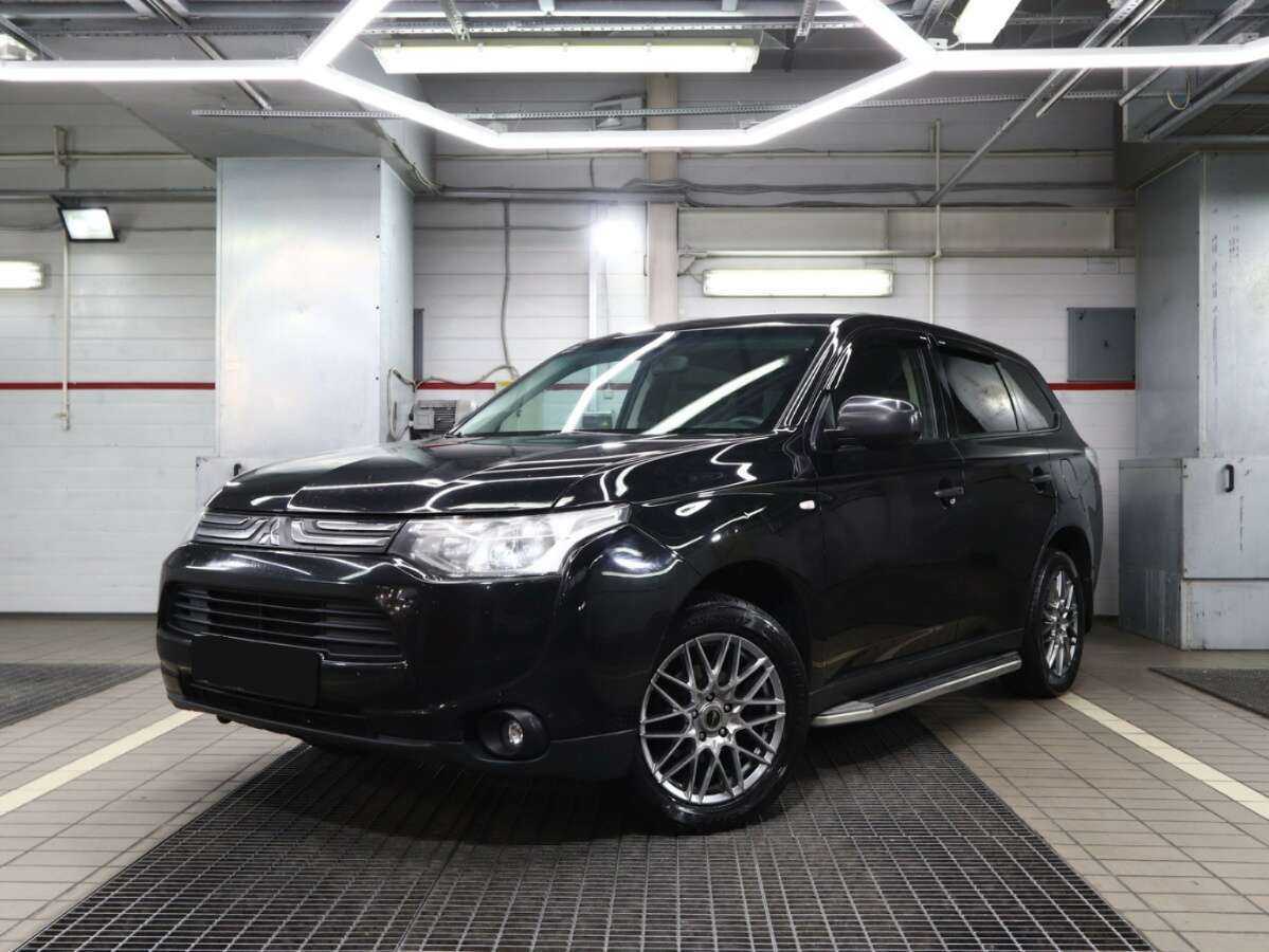 Mitsubishi Outlander, 2013 - 136 000 км. | Фото №1