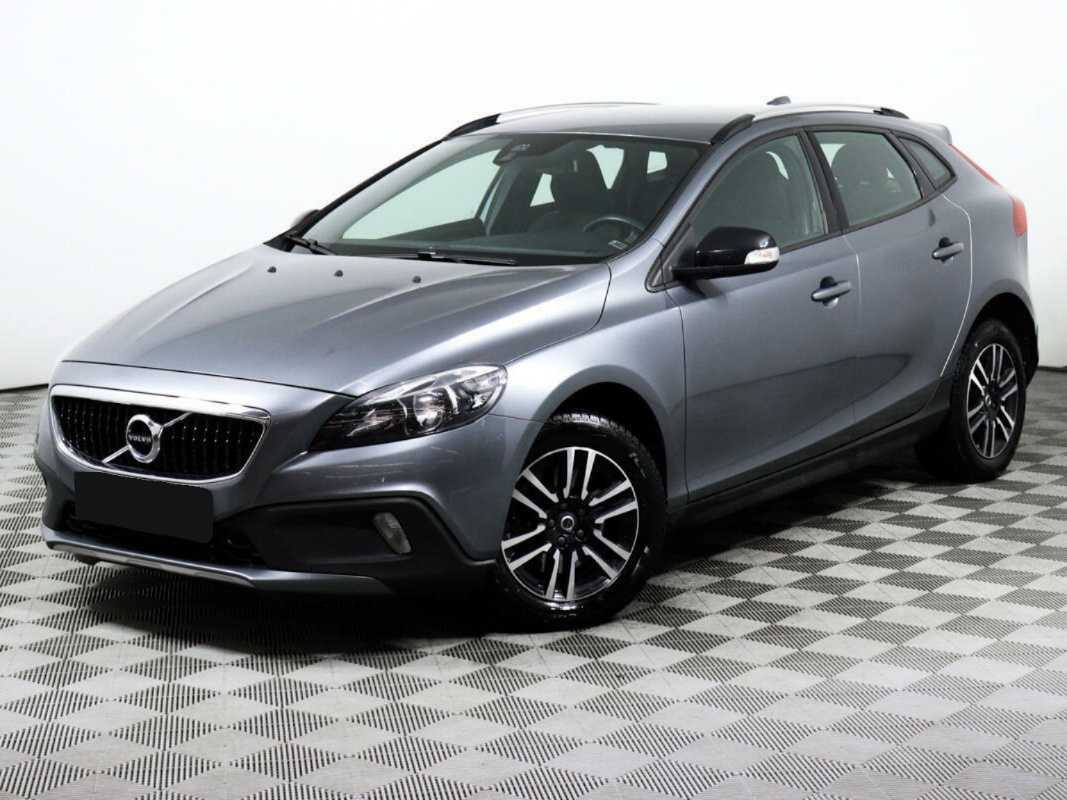 Volvo V40 Cross Country, 2017 - 81 301 км. | Фото №1