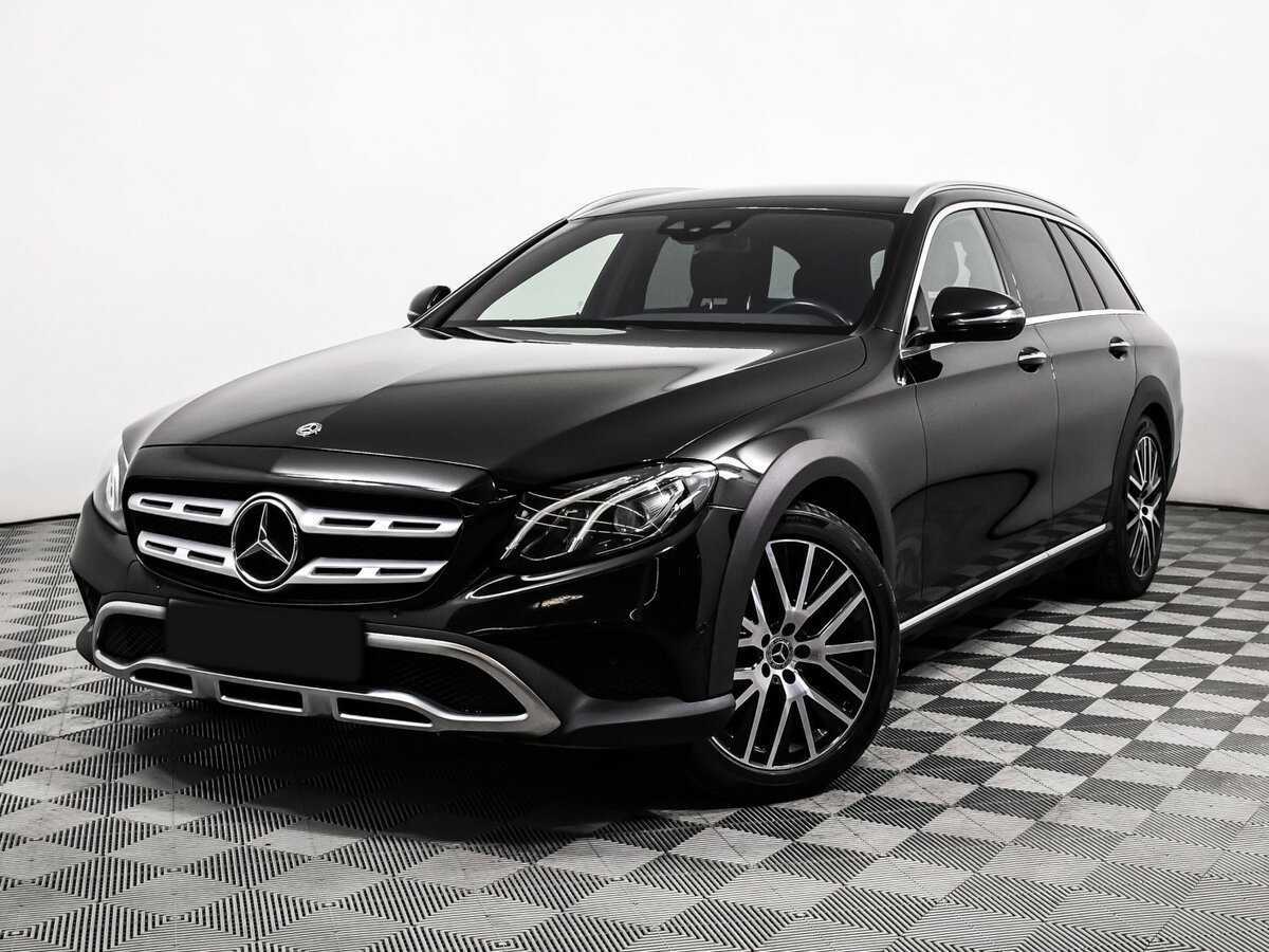 Mercedes-Benz E-Класс All-Terrain 220 d, 2020 - 70 430 км. | Фото №1