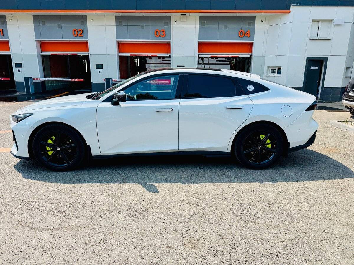 Changan UNI-V, 2023 - 17 500 км. | Фото №1