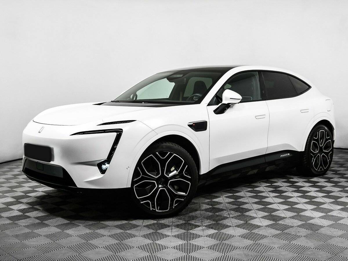 Avatr 11 116 kWh, 2023 - 8 853 км. | Фото №1