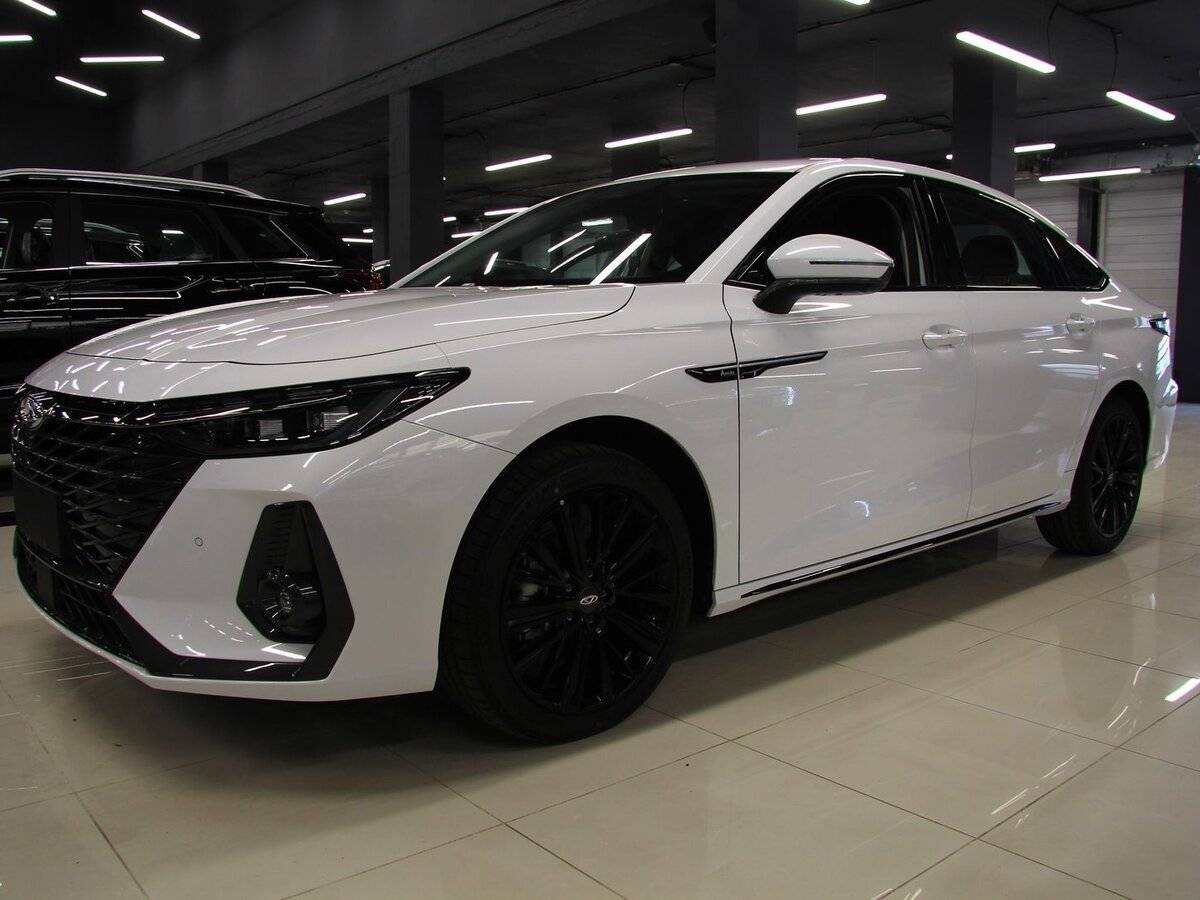 Chery Arrizo 8, 2024 - 30 км. | Фото №1